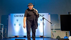 Wieczór pełen śmiechu - Marcin Daniec rozbawił publiczność w Sławęcinku