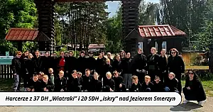 Harcerze z 37 DH „Wiatraki” i 20 SDH „Iskry” nad Jeziorem Smerzyn