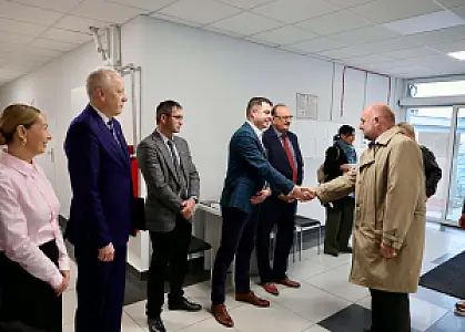 2026-05-14 Nowoczesne usługi i bezpieczeństwo seniorów. Marszałek Piotr Całbecki z wizytą w Gminie Inowrocław
