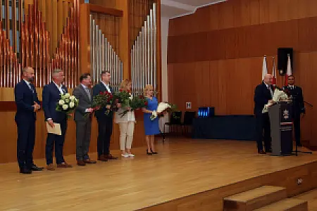 2026-07-03 Święto Policji w Inowrocławiu. Podziękowania za służbę, awanse i wyrazy uznania