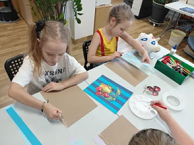 2026-08-24 Kreatywne warsztaty w bibliotece. Tu pomysły nabierają kolorów