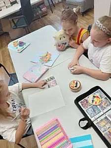 2026-08-24 Kreatywne warsztaty w bibliotece. Tu pomysły nabierają kolorów