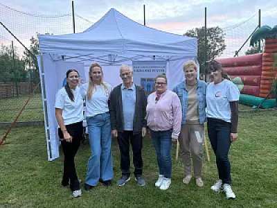 2026-09-19 Dobrze mieć sąsiada! W Komaszycach spotkali się przy wspólnym stole