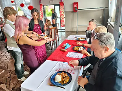 2026-09-24 Z Gnojna do Chin – podróż pełna smaków, sztuki i wspólnych wrażeń