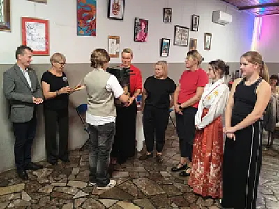 2026-09-24 Z Gnojna do Chin – podróż pełna smaków, sztuki i wspólnych wrażeń