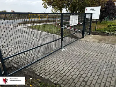 2026-10-29 Bezpieczniej i nowocześniej przy SP w Jaksicach. Inwestycja zakończona