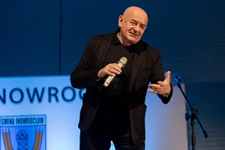 2026-03-06 Gminny Dzień Kobiet - występ Marcina Dańca
