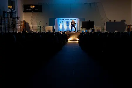 2026-03-06 Gminny Dzień Kobiet - występ Marcina Dańca