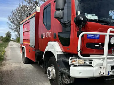 2026-04-30 Niebezpieczny pożar w Trzaskach. Apelujemy: Wywieź do PSZOK, a nie spalaj!